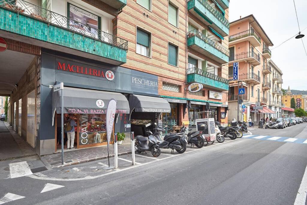 Sabbia Bianca Apartment Alassio Bagian luar foto